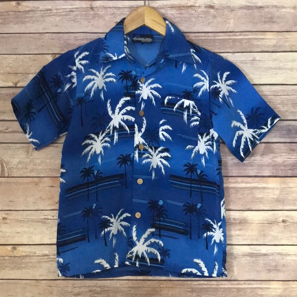 Other - Island Tropic Boys Hawaiian Button Down Shirt